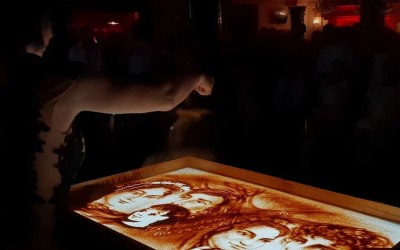 Sand Animation Wedding