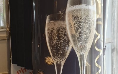 Gorgeous Champagne Booth