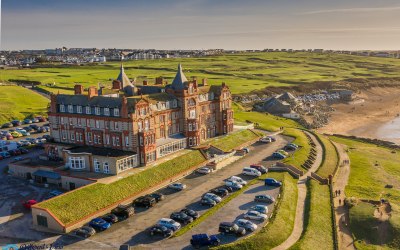 Headland Hotel