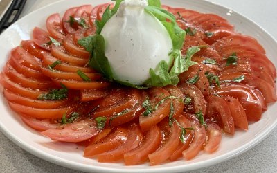 Burrata and tomato salad