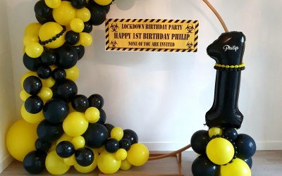 Balloon Loop with Half Garland