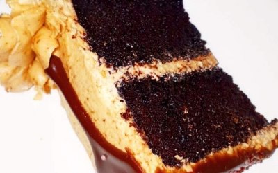 Very Moist Hot Chocolate Cake With Coffee Buttercream 