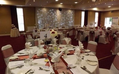 Table Centerpeices and Backdrop Razzmatazz Occasions