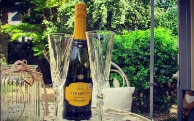 Prosecco Served at our Lovely Ornate Table 