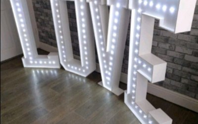4ft letters 