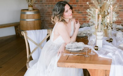 Elisabeth Shell Events beautiful bride intimate wedding shoot