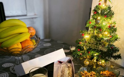 A cup of milk with some slices of Stollen bread to kickstart the festive season!