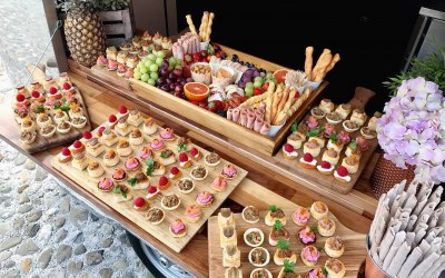 Canapés/ Wedding Catering