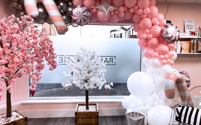 Christmas Install for a Local Salon