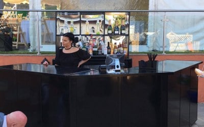 Led mobile bar. Devoted Deluxe www.devoteddeluxe.co.uk