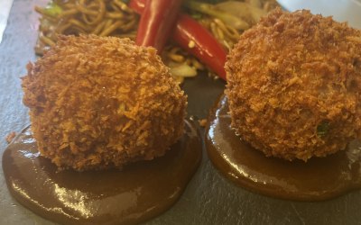 Crispy Aromatic Duck Lollipops 