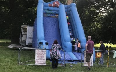 Inflatable slide 14ft high platform