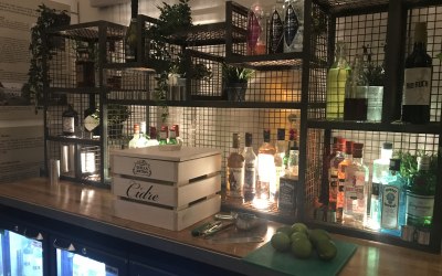 Gin Bar