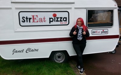 strEat pizza caravan