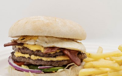 XXL beef burger