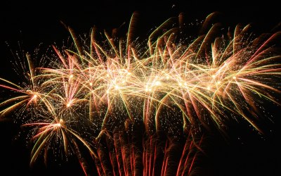 party-fireworks.jpg party-fireworks.jpg