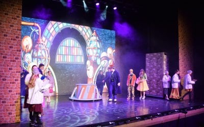Charlie and the chocolate family 