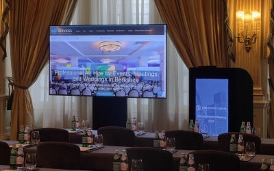 claridges-digital-lectern-hire.jpeg