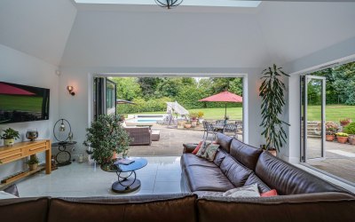 combes-photoshoot-071.jpg combes-photoshoot-071.jpg