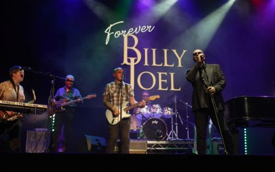 foreverbillyjoel-onstage.jpg