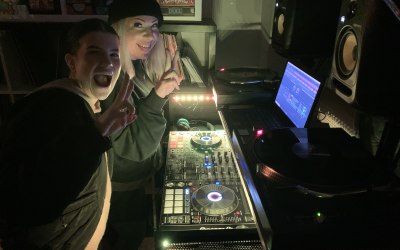 img-2180.jpg img-2180.jpg