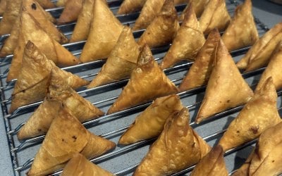 img-7463.jpeg img-7463.jpeg