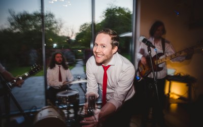 the-hound-dogs-wedding-party-band-wiltshire-3.jpg the-hound-dogs-wedding-party-band-wiltshire-3.jpg