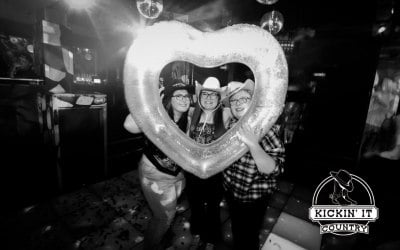 wedding-dj-pic2.jpg