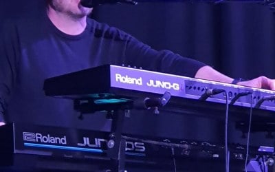 mojo-rb.jpg mojo-rb.jpg