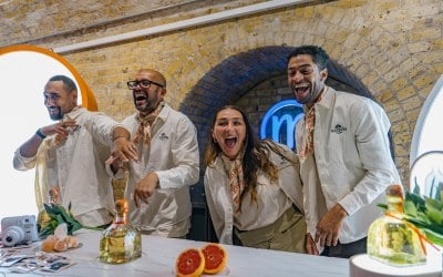 patron-24.jpg patron-24.jpg