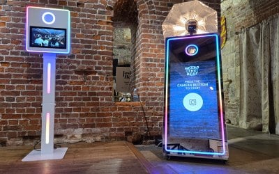 mirror-photo-booth-kiosk-photo-booth-hire-portsmouth.jpg mirror-photo-booth-kiosk-photo-booth-hire-portsmouth.jpg