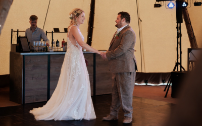 tipi-wedding-bar.png