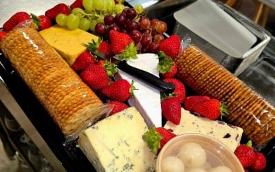 cheese-board-for-corporate-lunch.jpg cheese-board-for-corporate-lunch.jpg