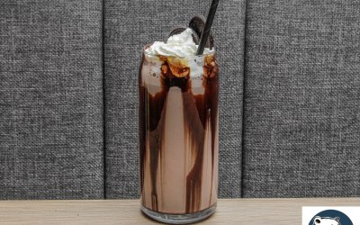 photoshoot-for-bens-bagel-oreo-milkshake-550x440.jpg