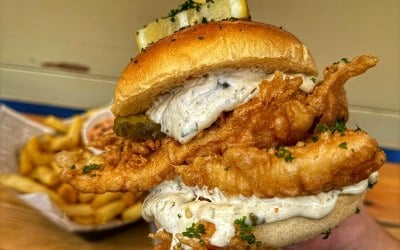 fish-burger.jpeg fish-burger.jpeg