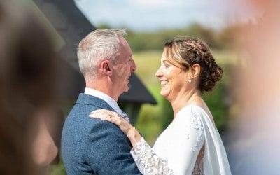 relaxed-candid-style-sheffield-wedding-photographer.jpg relaxed-candid-style-sheffield-wedding-photographer.jpg