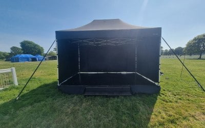 stage-with-cover-4.5x3m-2.jpg stage-with-cover-4.5x3m-2.jpg