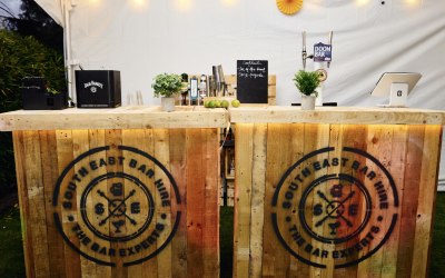 south-east-bar-hire-rustic-bar.jpg south-east-bar-hire-rustic-bar.jpg
