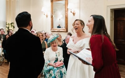 buckinghamshire-wedding-celebrant-couple-laughing.jpg