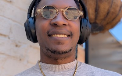 pxl-20250512-121421961.portrait.jpg pxl-20250512-121421961.portrait.jpg