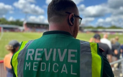 revive-medical-football-hi-vis.jpg