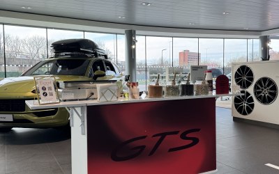 img-1680.jpeg img-1680.jpeg