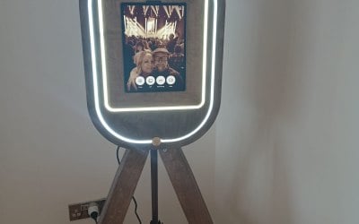 vintage-selfie.jpeg vintage-selfie.jpeg