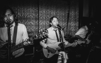 the-hound-dogs-wedding-party-band-wiltshire-2.jpg the-hound-dogs-wedding-party-band-wiltshire-2.jpg