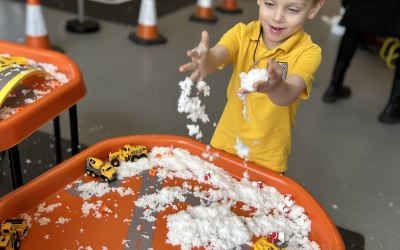 fred-with-snow.jpg