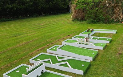 6-hole-wed-2.jpg