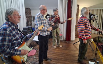 20251108-203824.jpg 20251108-203824.jpg