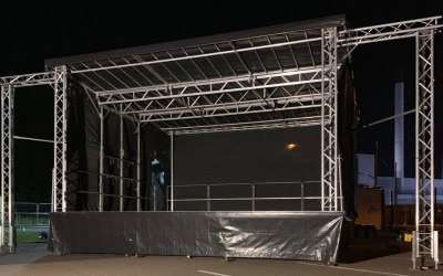 7 x 6 Trailer Stage with Wings