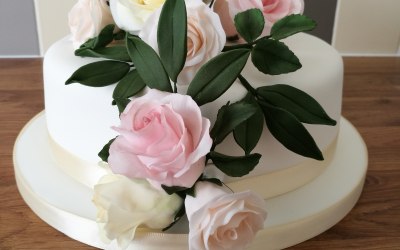 An Abundance Of Roses Handcrafted Sugar Rose Occasion Cake