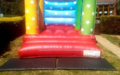 Garden bouncy castle hires Durham